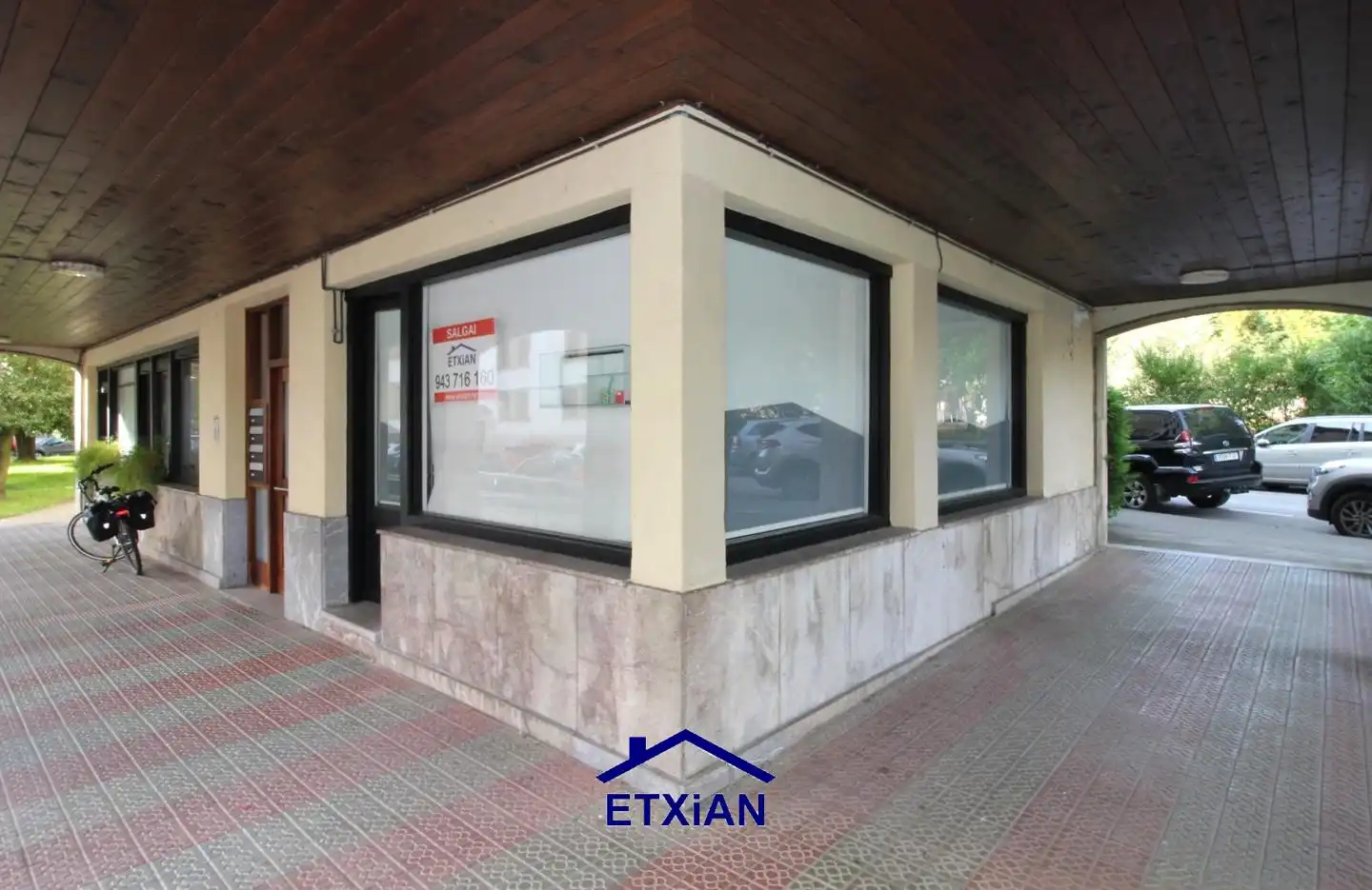 Local comercial en venda a Euskadi Hiribidea