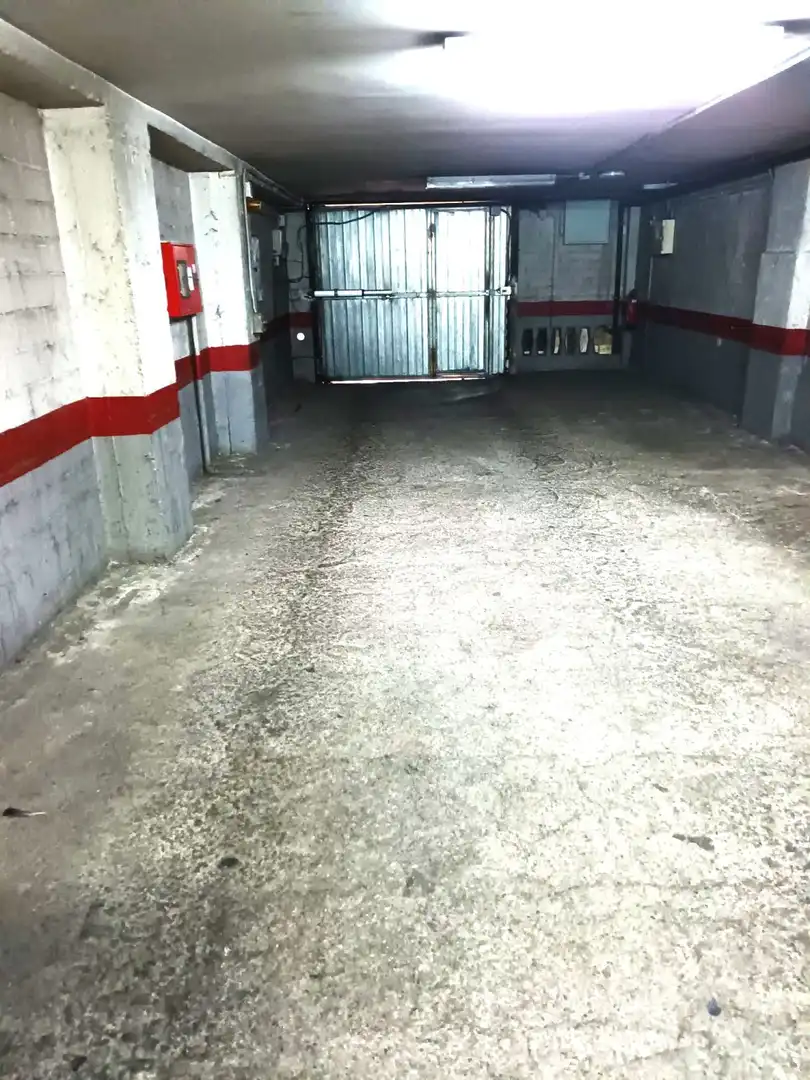 Aparcamiento en venta en Centre, imagen 3