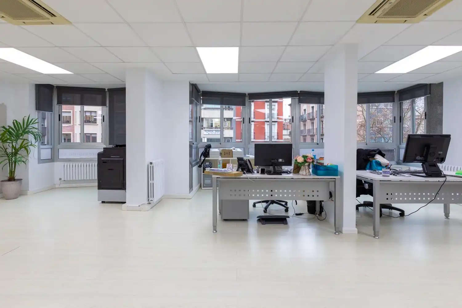 Oficina en venta en Zaragoza con Aire acondicionado, Calefacción y Terraza
