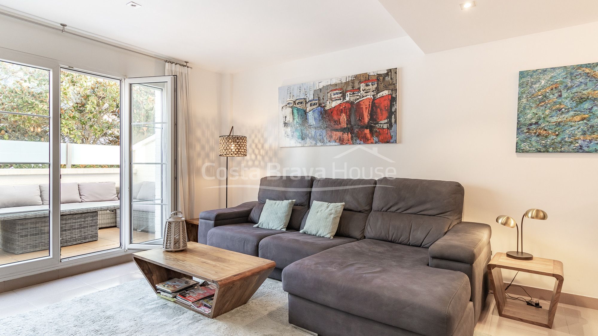 Sala d'estar de Casa adosada en venda en Palafrugell amb Aire condicionat, Calefacció i Terrassa
