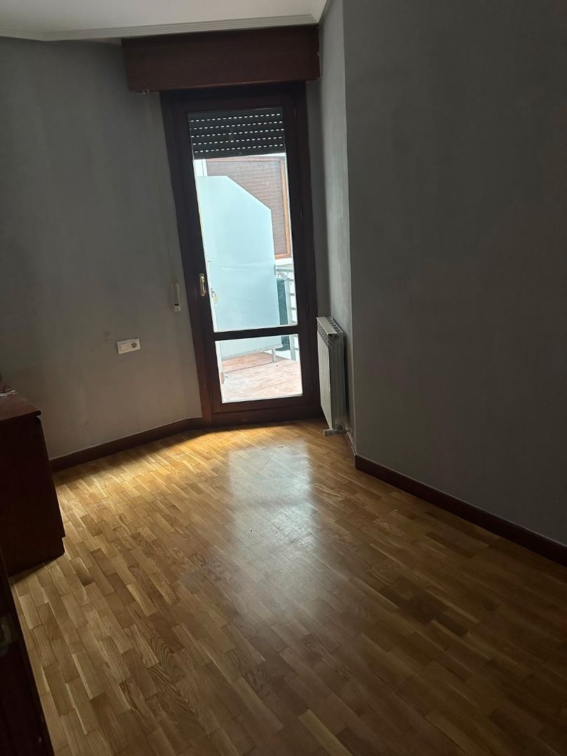 Bedroom of Flat for sale in Salvatierra / Agurain  with Heating, Storage room and Oven