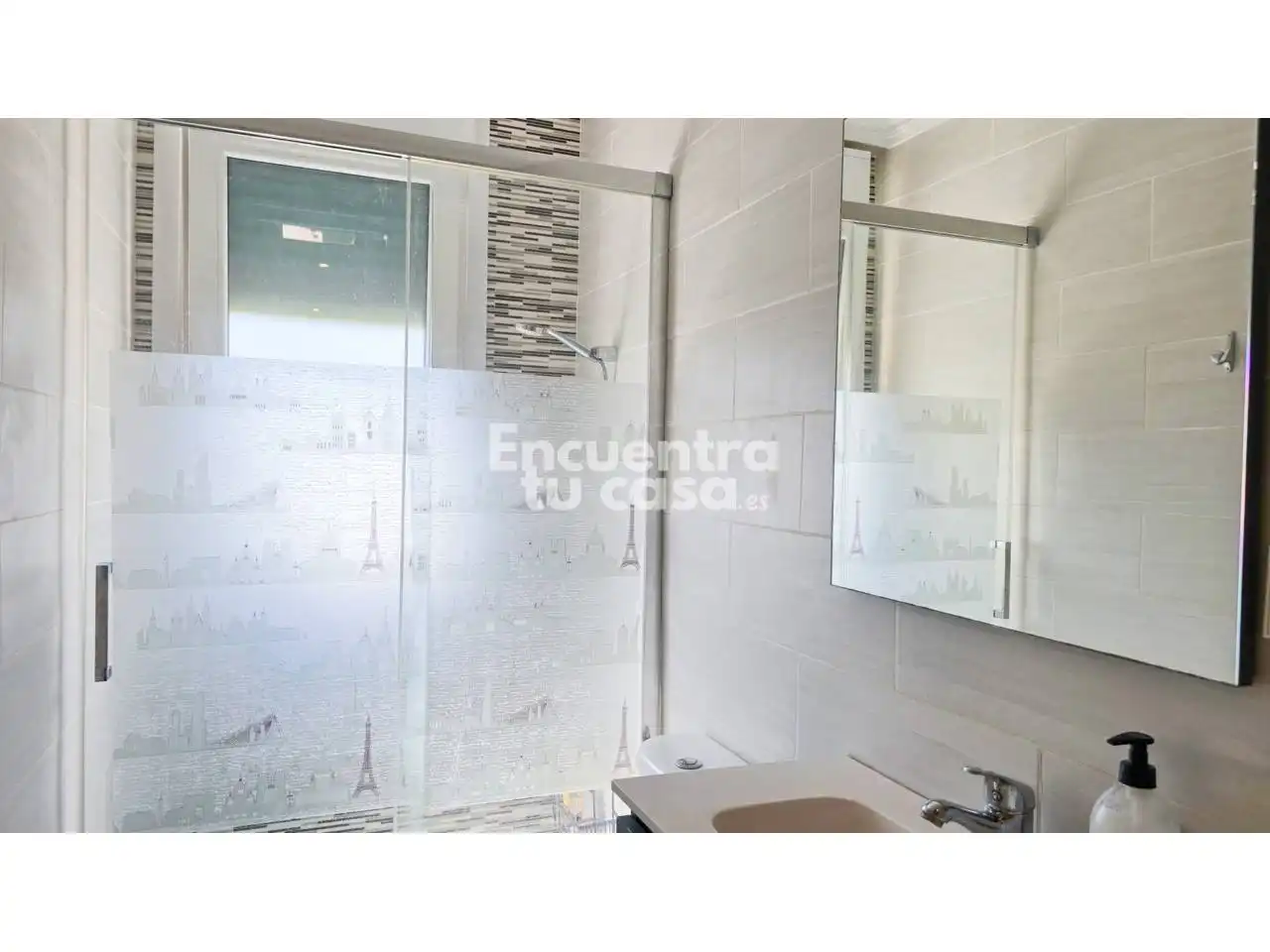 Baño de Casa o chalet en venta en Puente la Reina / Gares con Aire acondicionado, Calefacción y Parquet