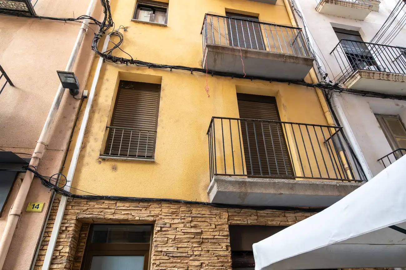 Vista exterior de Pis en venda en Tortosa amb Balcó