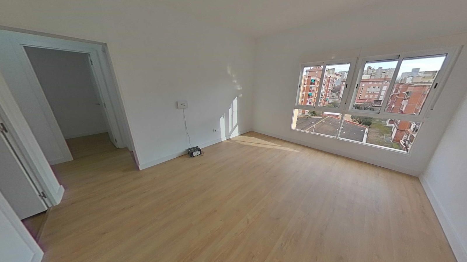 Habitación de Piso en venta en Sabadell con Parquet
