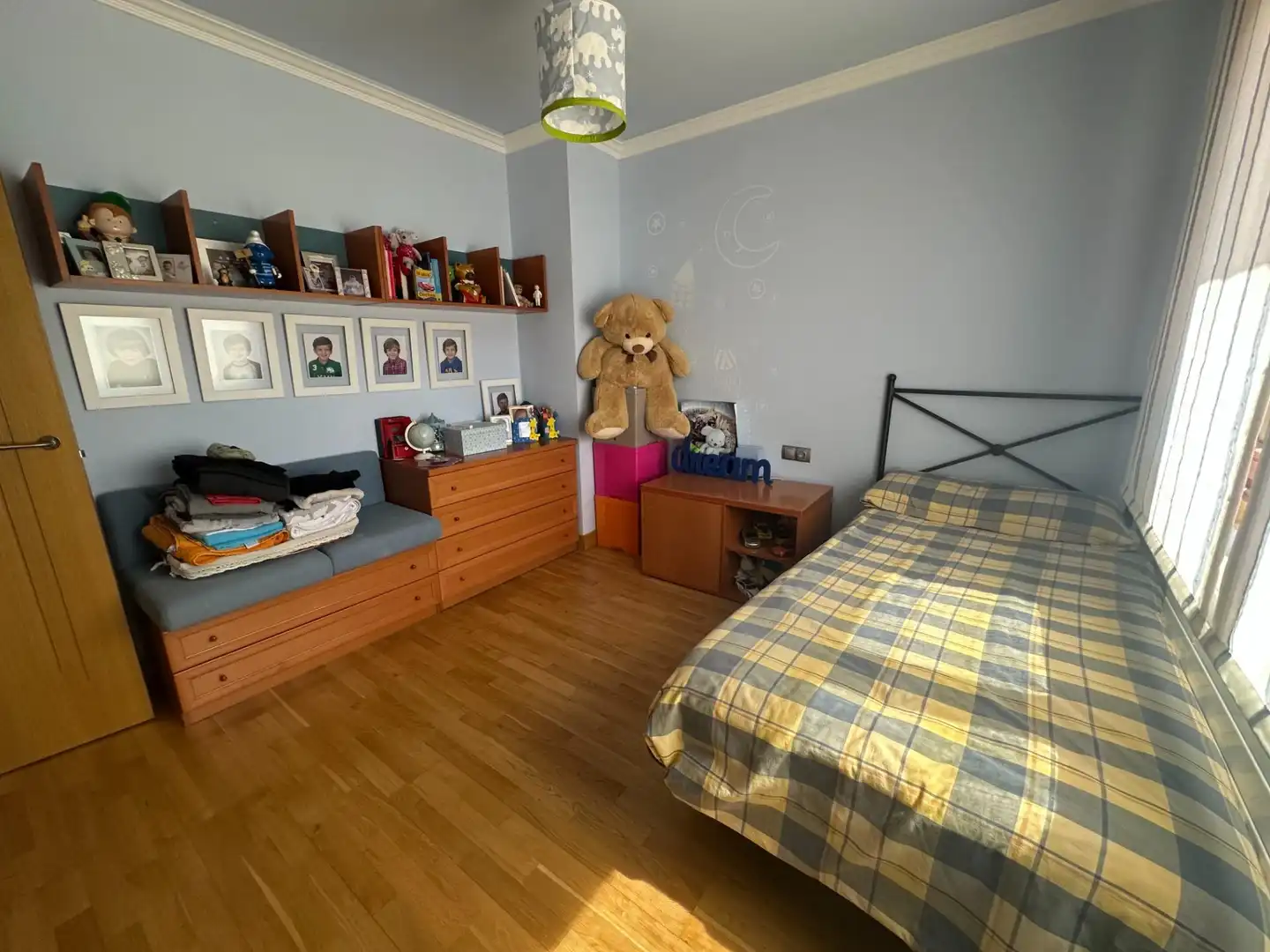 Habitación de Casa o chalet en venta en Jaca con Calefacción, Jardín privado y Parquet