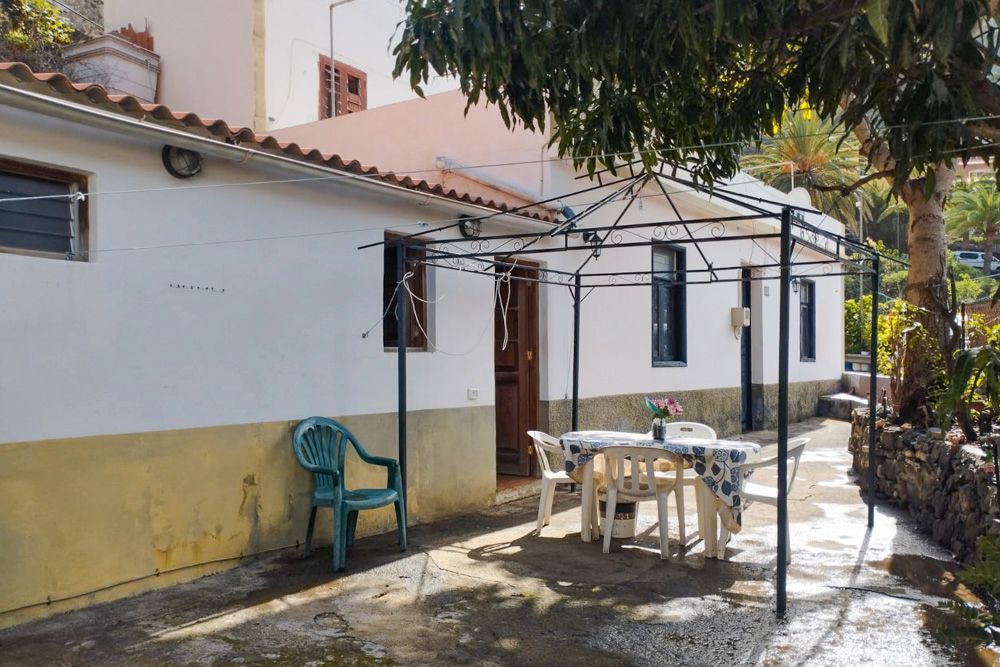 Vista exterior de Finca rústica en venda en Hermigua amb Terrassa i Moblat