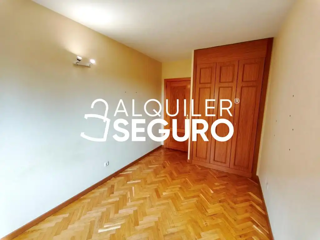 Dormitori de Pis de lloguer en Valderas - Los Castillos