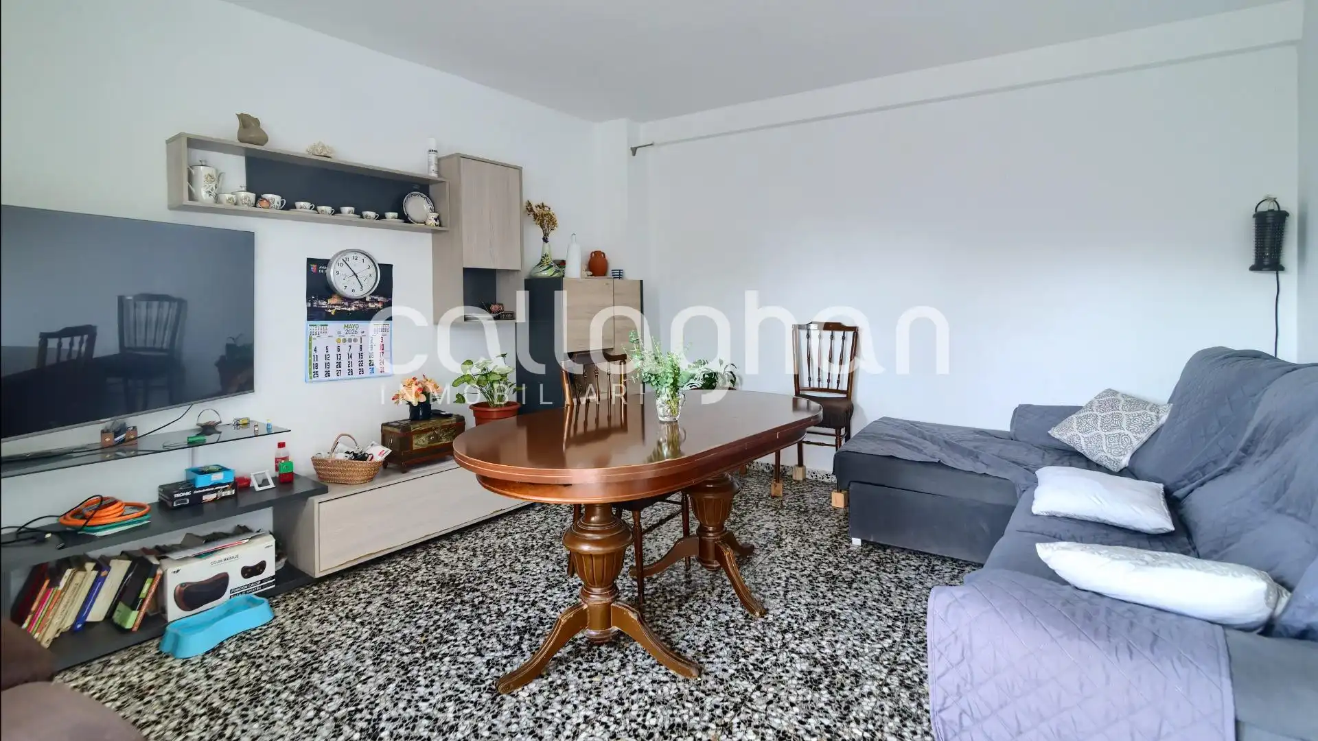 Living room of Flat for sale in Pedralba  with Air Conditioner, Heating and Terrace