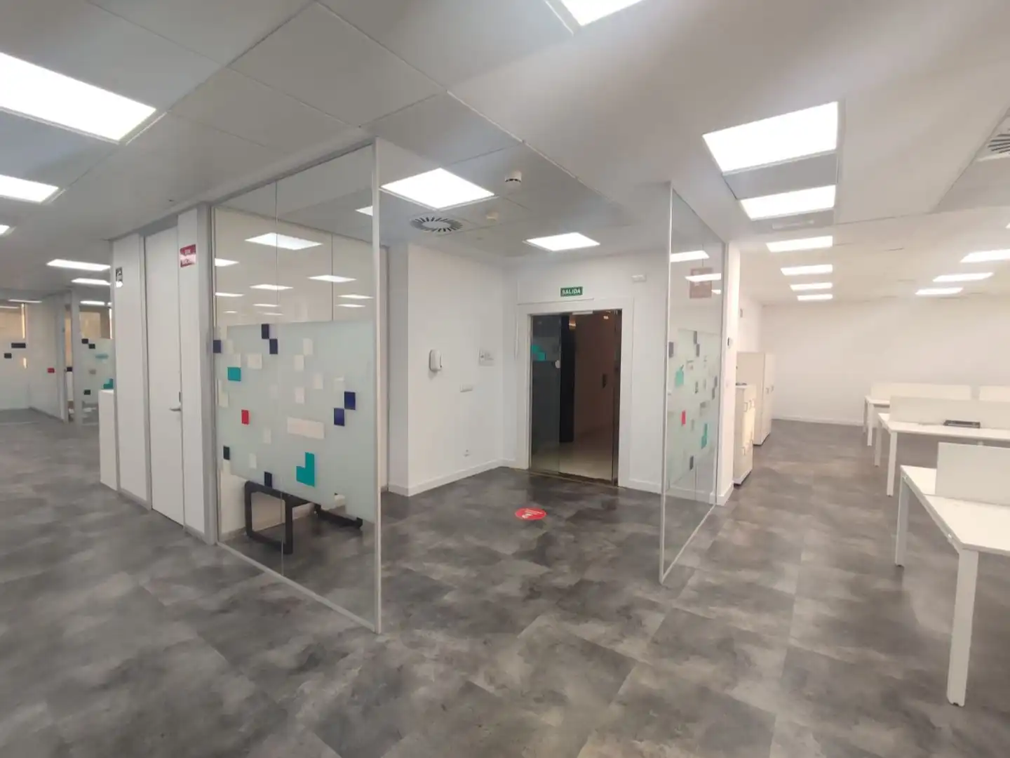 Office space with lift to rent in Paseo de l'Albereda 35, imagen 6