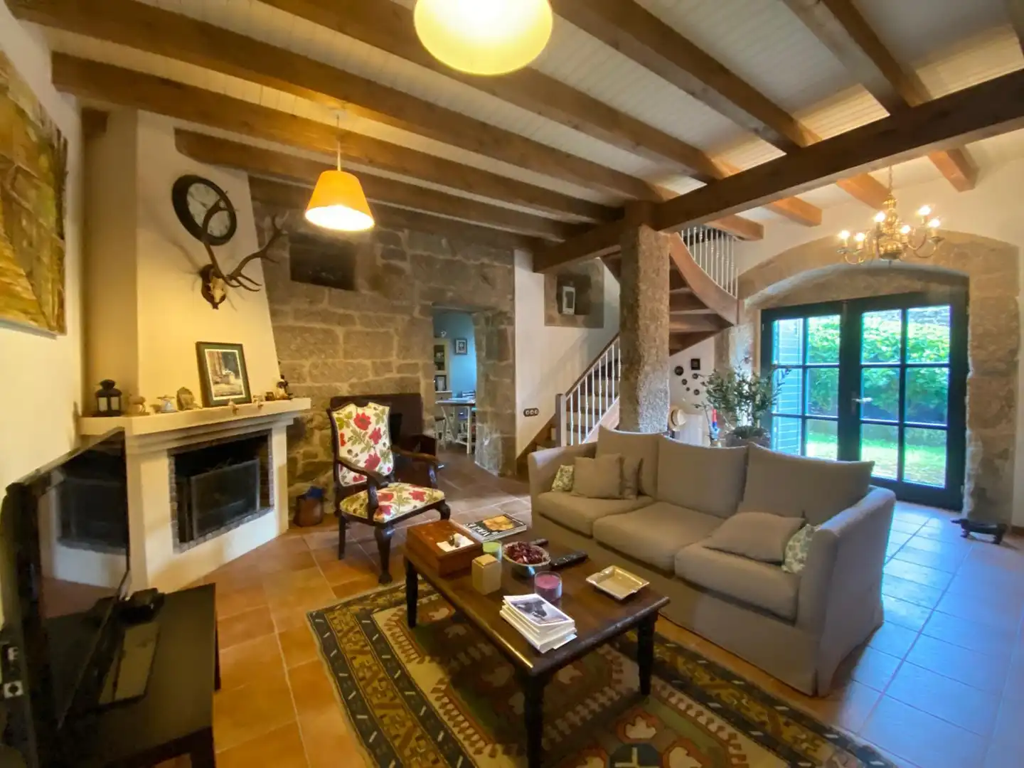 Sala de estar de Casa o chalet en venta en Leiro con Calefacción, Jardín privado y Parquet