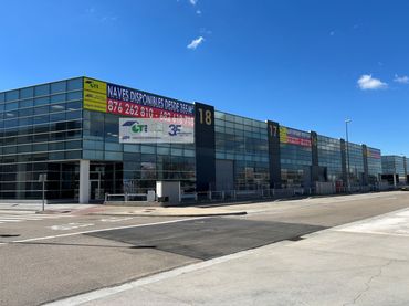 Nau industrial en venda a PARQUE EMPRESARIAL MIRAFLORES