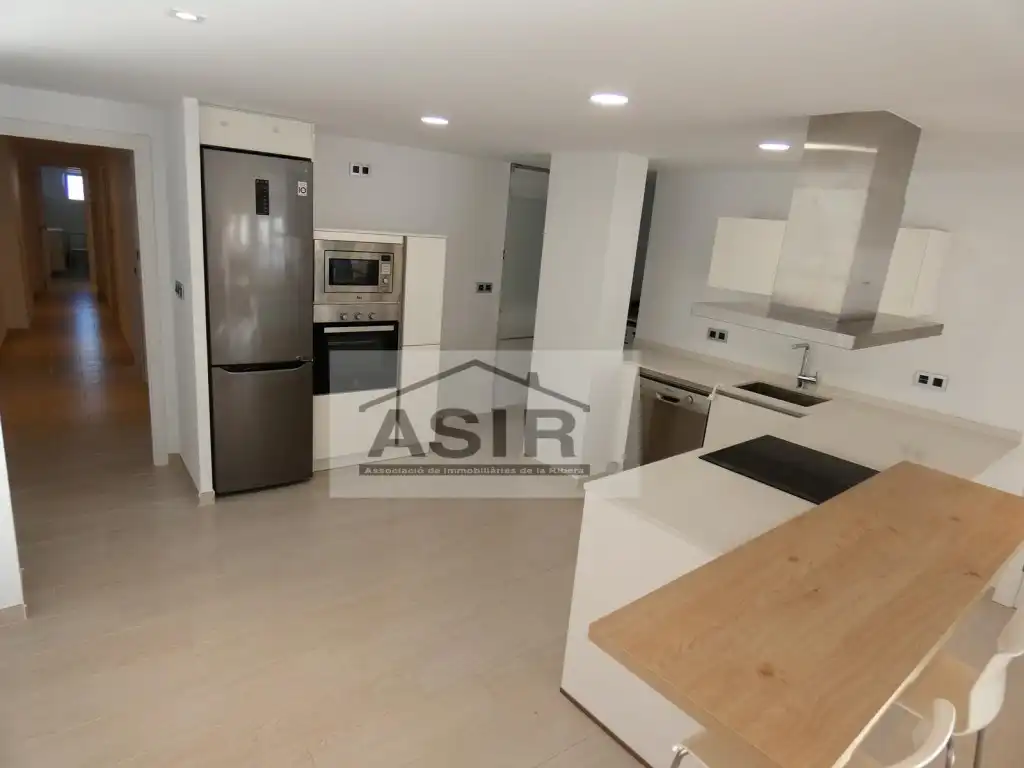 Flat for rent in Alquenència - Venècia