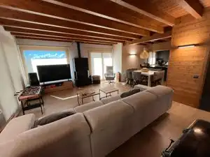 Sala de estar de Casa o chalet en venta en Porté - Puymorens con Calefacción, Jardín privado y Amueblado