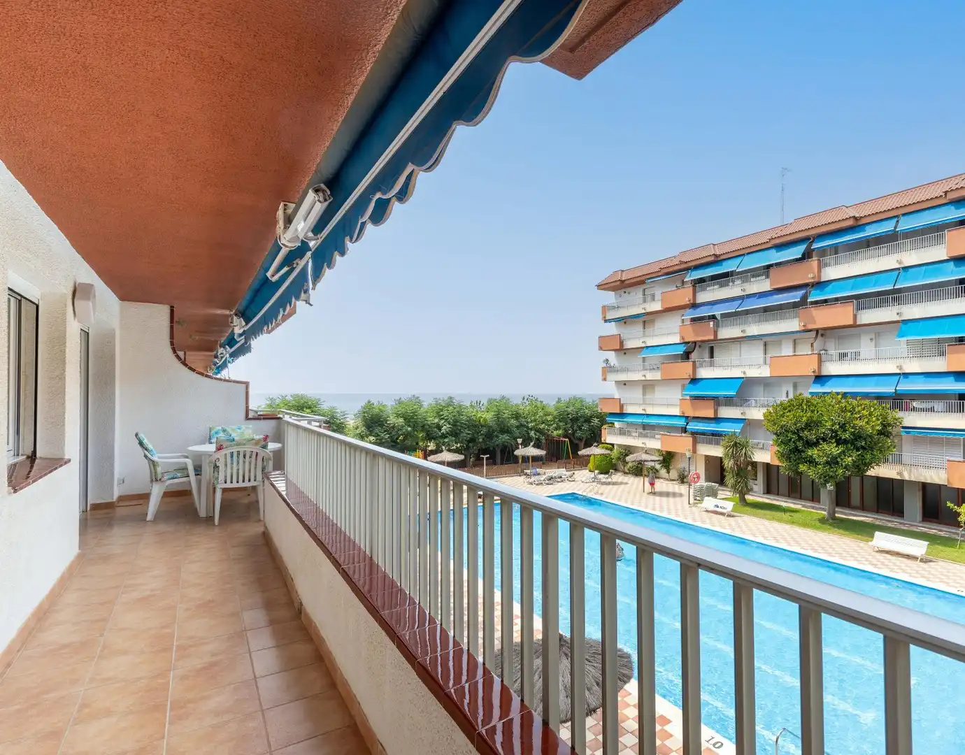 Terraza de Piso en venta en Arenys de Mar con Terraza, Trastero y Balcón
