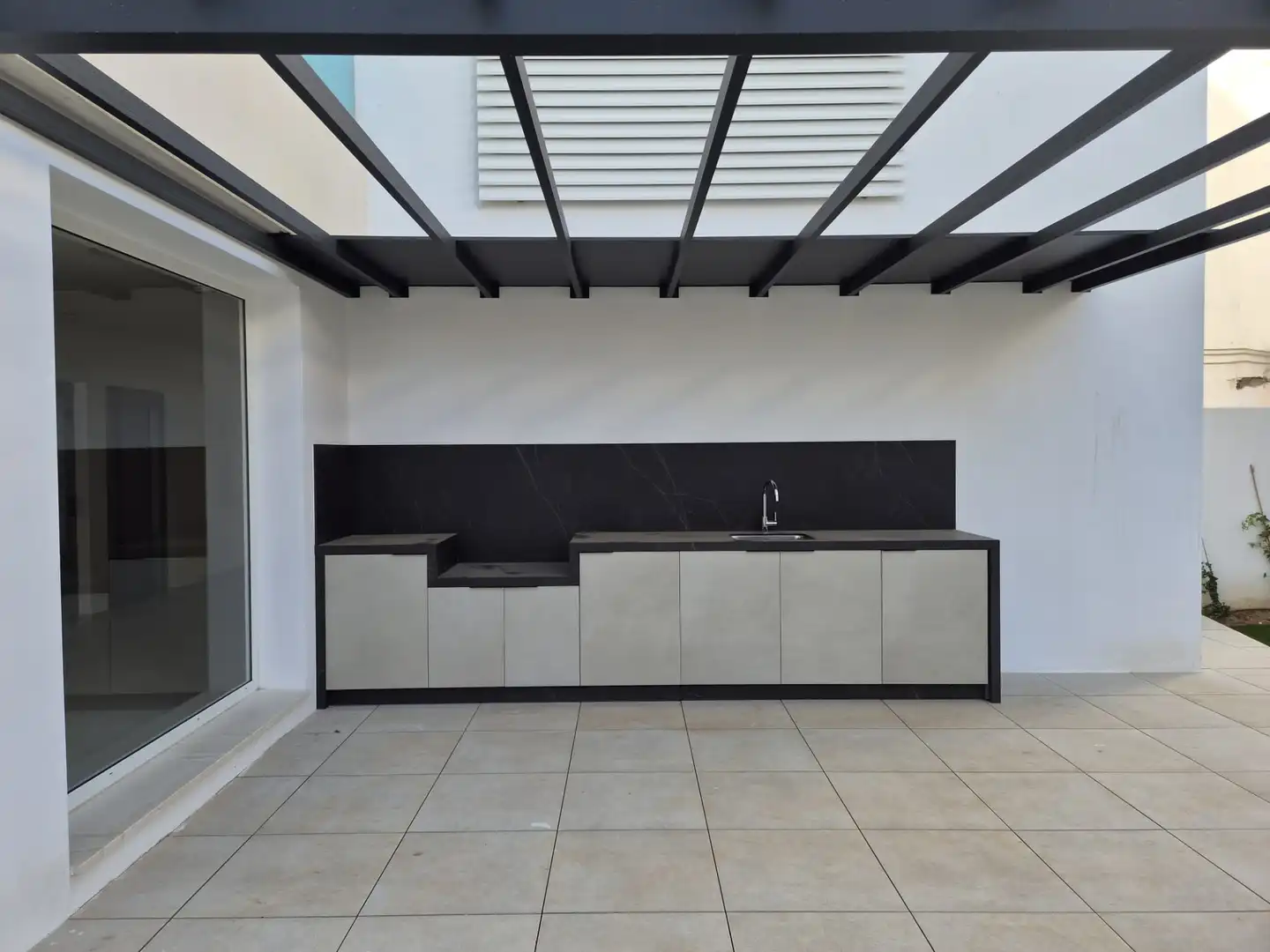Piso de obra nueva con piscina en venta en Calle Colón 6, imagen 23