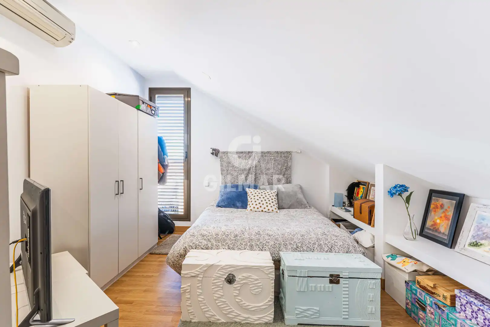 Schlafzimmer von Einfamilien-Reihenhaus zum Verkauf in Leganés mit Heizung, Privatgarten und Schwimmbad