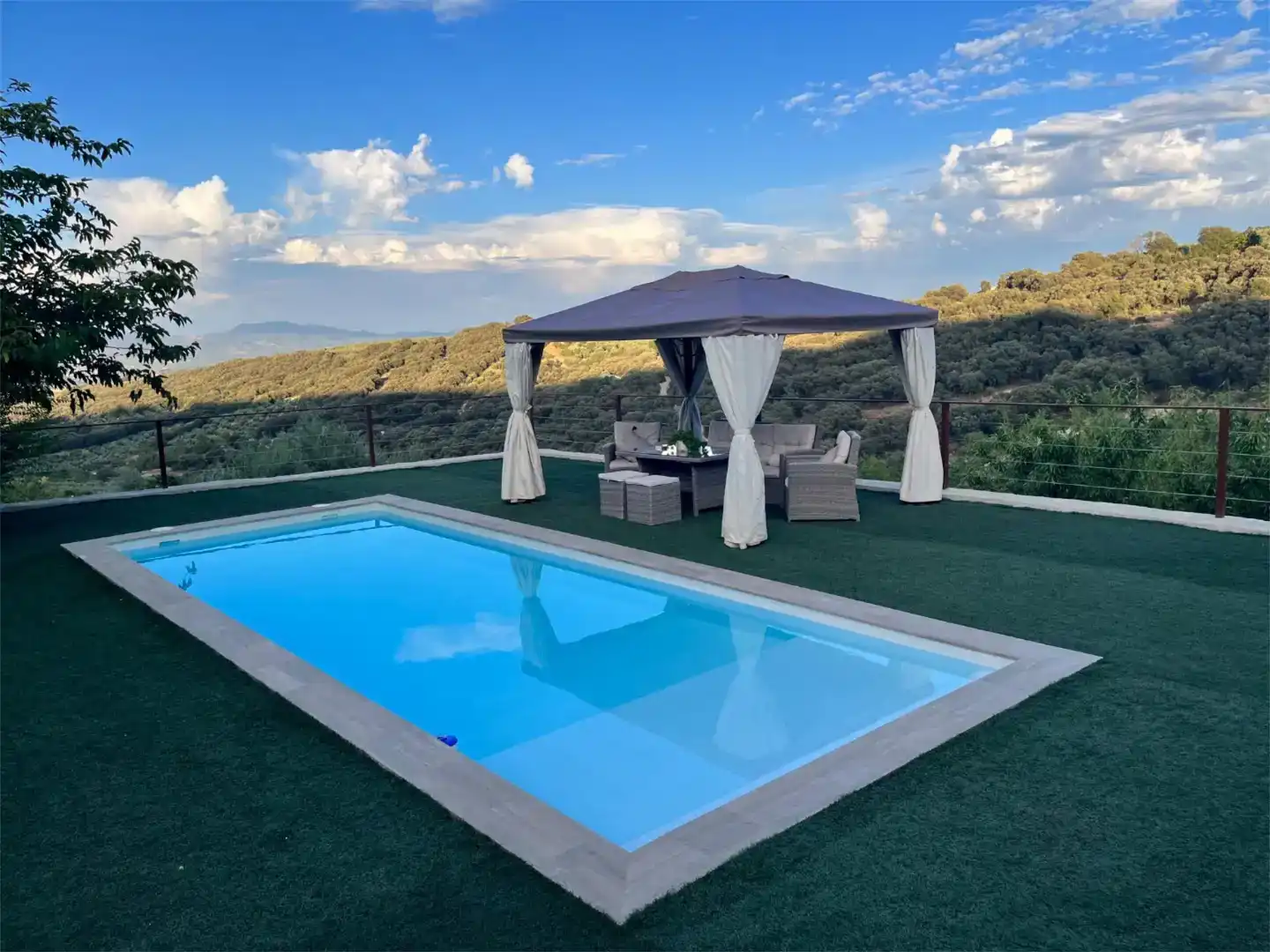 Piscina de Finca rústica en venda en Alcalá la Real amb Piscina i Balcó