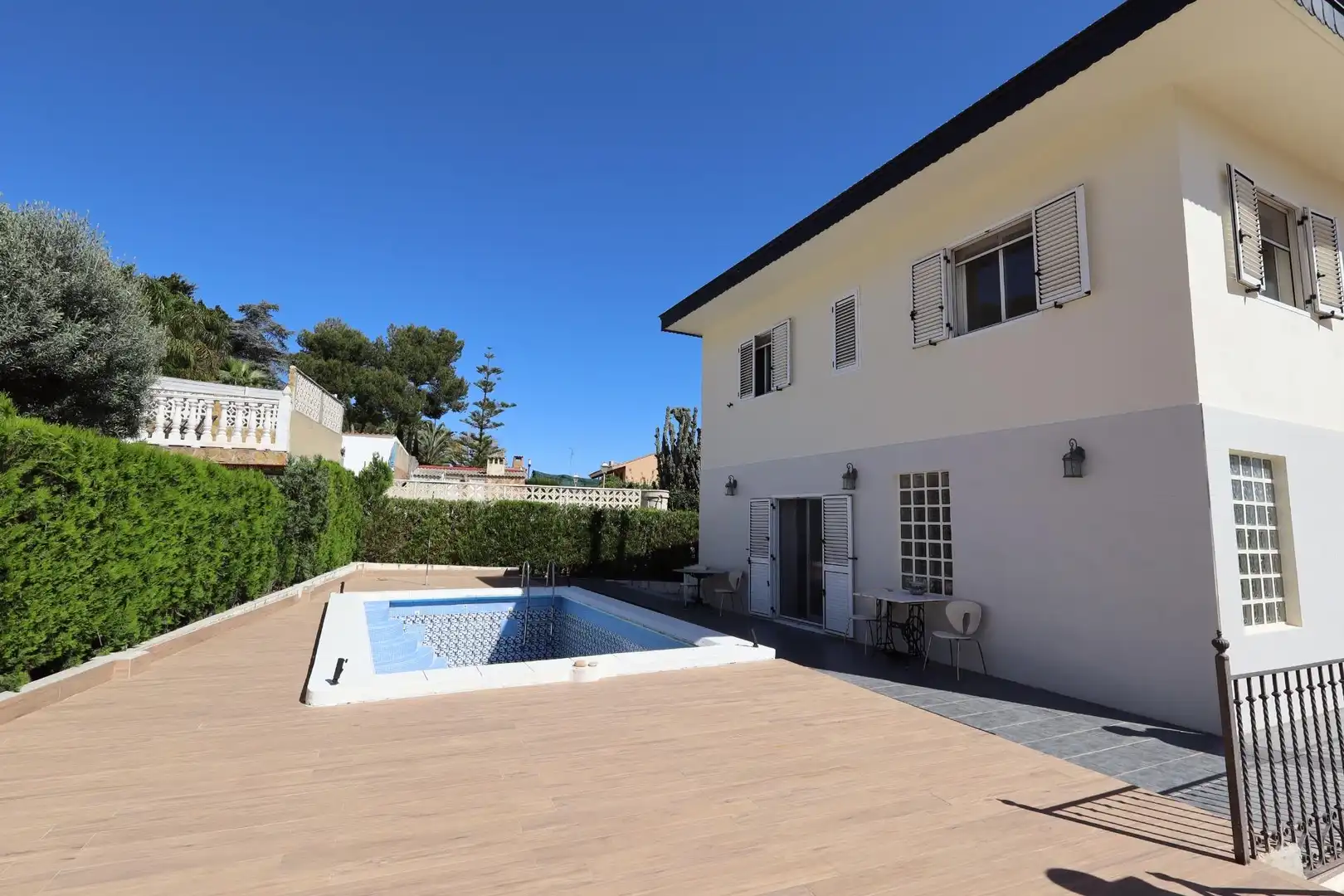 Piscina de Casa o chalet en venta en Chiva con Aire acondicionado, Calefacción y Jardín privado