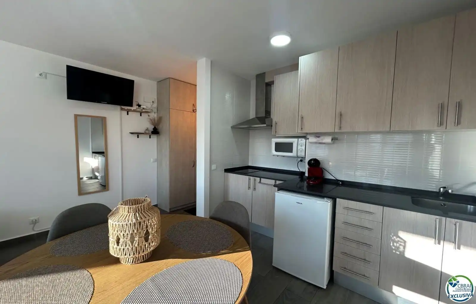 Kitchen of Study for sale in Castelló d'Empúries  with Air Conditioner and Furnished
