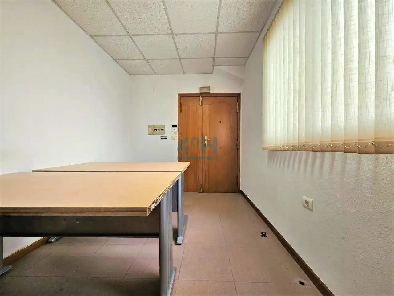 Oficina en venta en Ourense Capital  con Amueblado