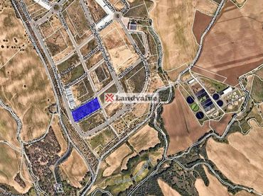 Terreno industrial en venta en Calle Isaac Newton
