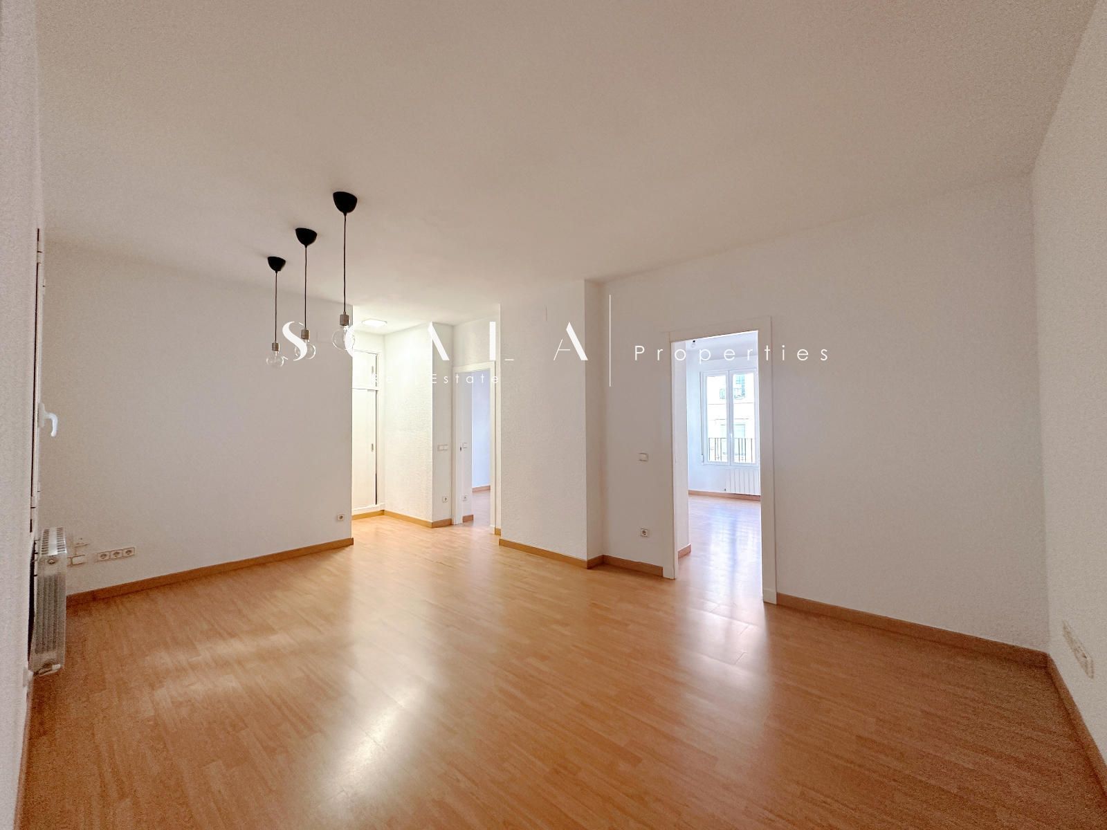 Flat to rent in  Madrid Capital  with Heating, Terrace and Oven