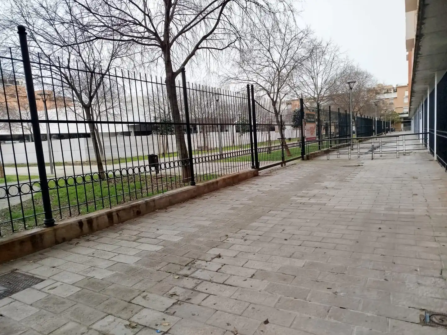 Außenansicht von Geschaftsraum zum Verkauf in Sevilla