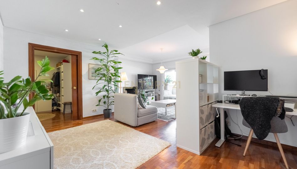 Apartamento de alquiler en Calle Prado del Rey, Pozuelo de Alarcón, Spain, 69, Prado de Somoaguas - Imagen 4