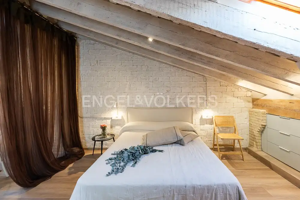 Bedroom of Flat for rent in Valencia  with Air Conditioner, Heating and Parquet flooring