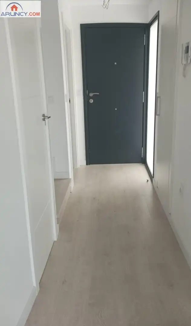 Adosado con piscina en venta en Entrenúcleos, imagen 17