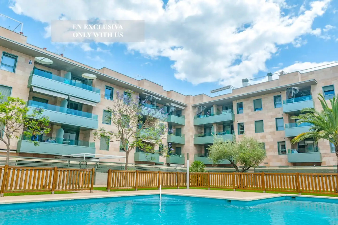 Vista exterior de Ático de alquiler en  Palma de Mallorca con Aire acondicionado, Calefacción y Parquet