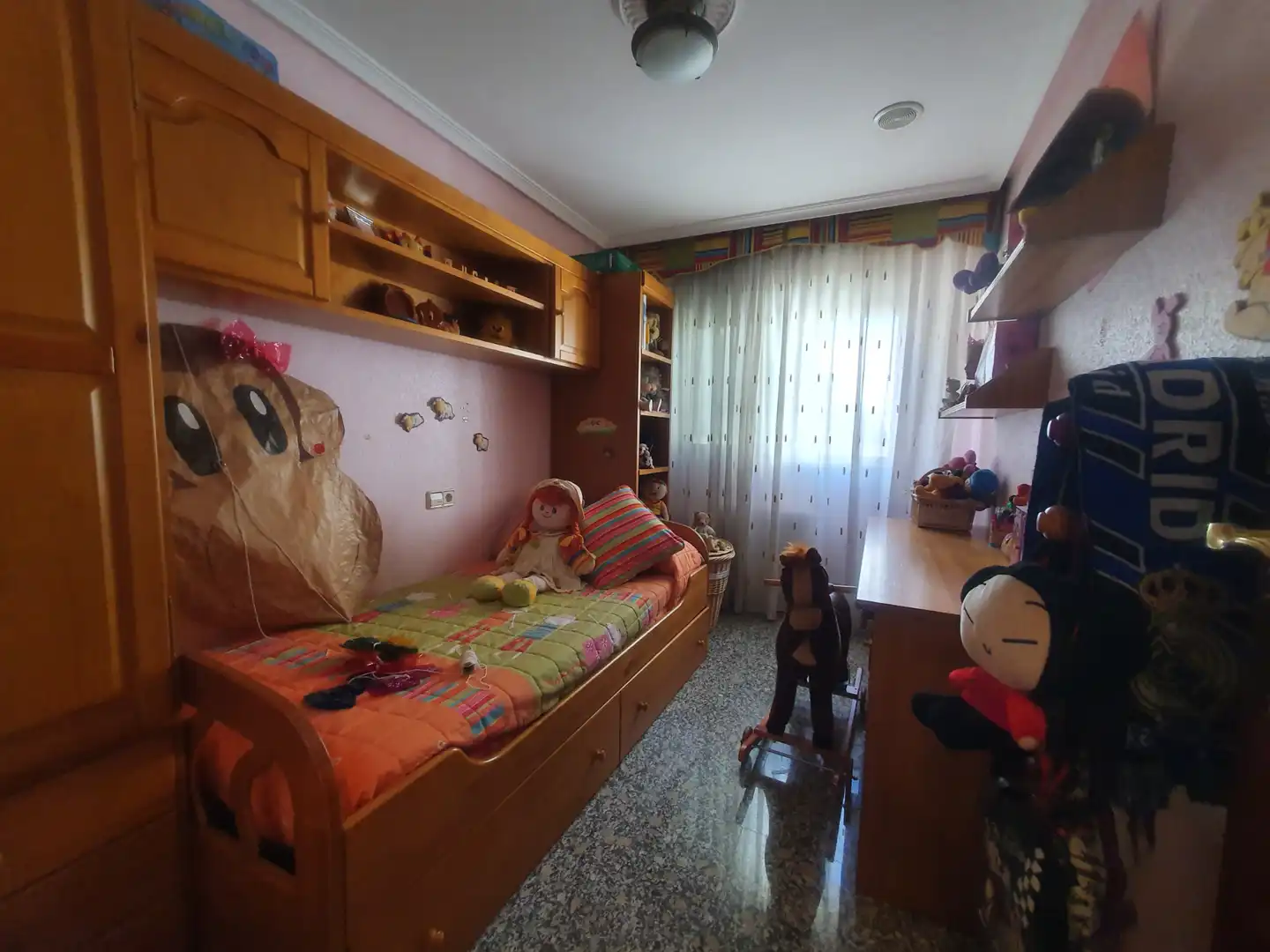 Dormitori de Àtic en venda en Guadix amb Calefacció, Terrassa i Moblat