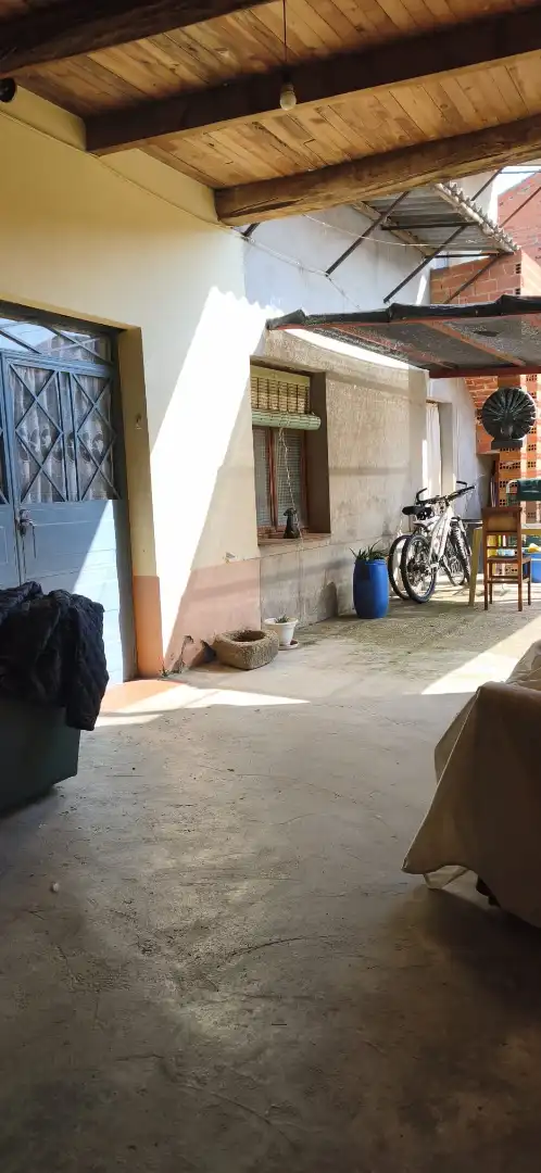 Casa amb jardí en venda a Manganeses de la Polvorosa, imagen 5