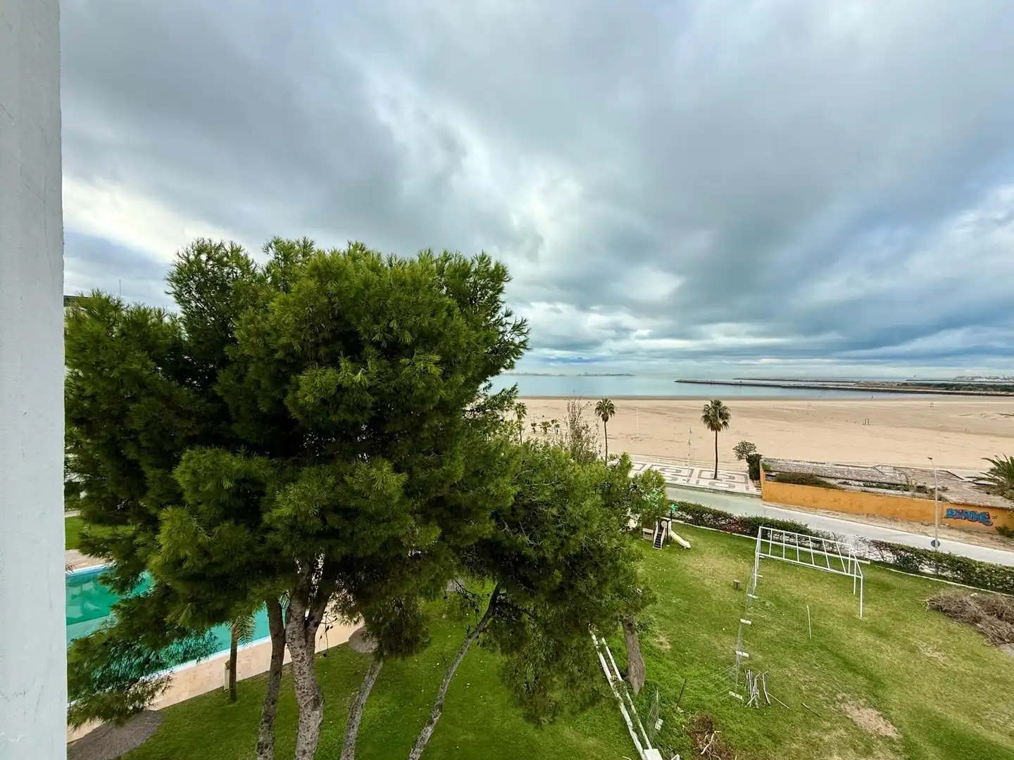 Dormitori de Pis en venda en El Puerto de Santa María amb Aire condicionat, Calefacció i Jardí privat