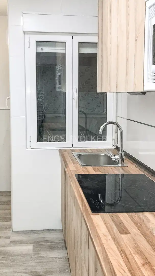 Cocina de Piso en venta en Barcelona con Aire acondicionado, Calefacción y Terraza
