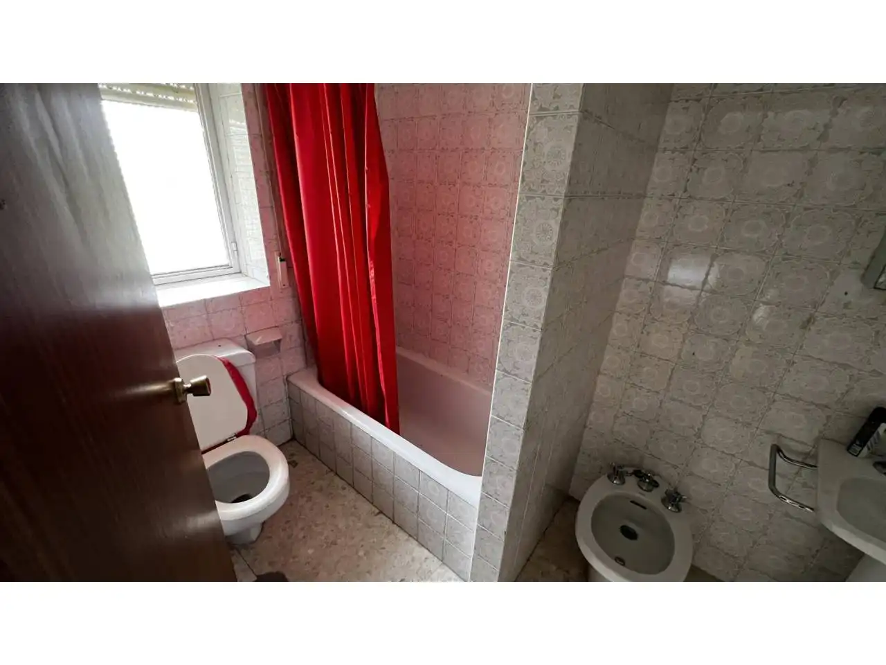Bany de Casa o xalet en venda en Merindad de Montija amb Calefacció, Jardí privat i Parquet