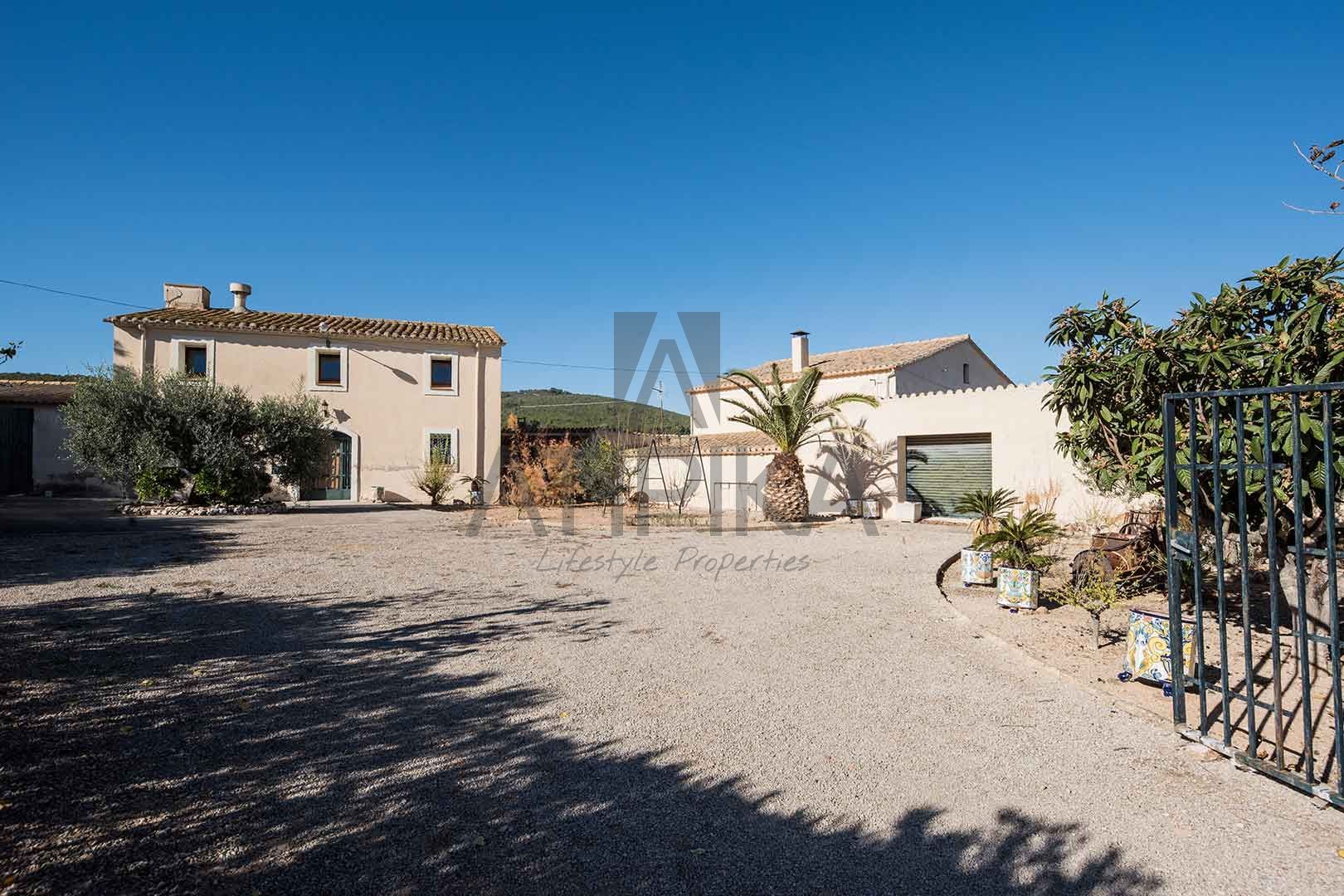 Außenansicht von Country house zum verkauf in Sant Martí Sarroca mit Klimaanlage, Heizung und Abstellraum