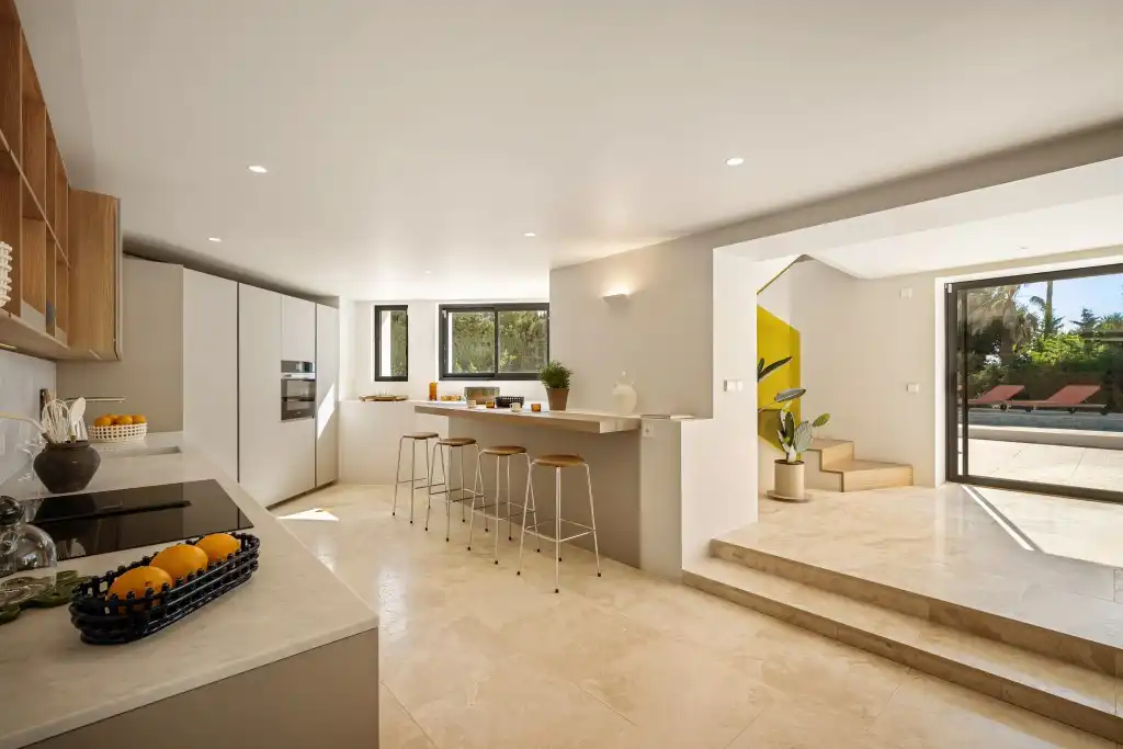 Villa mit Pool zum Verkauf in Nueva Andalucía, imagen 15