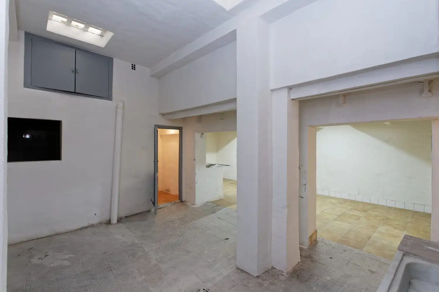 Casa adosada en venta en Terrassa con Terraza, Horno y Lavadora