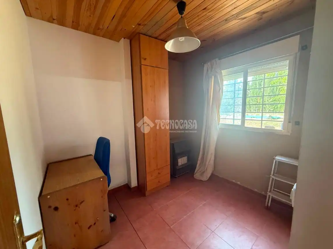 Habitación de Finca rústica en venta en Arahal con Calefacción y Piscina