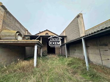 Nau industrial en venda a Menàrguens