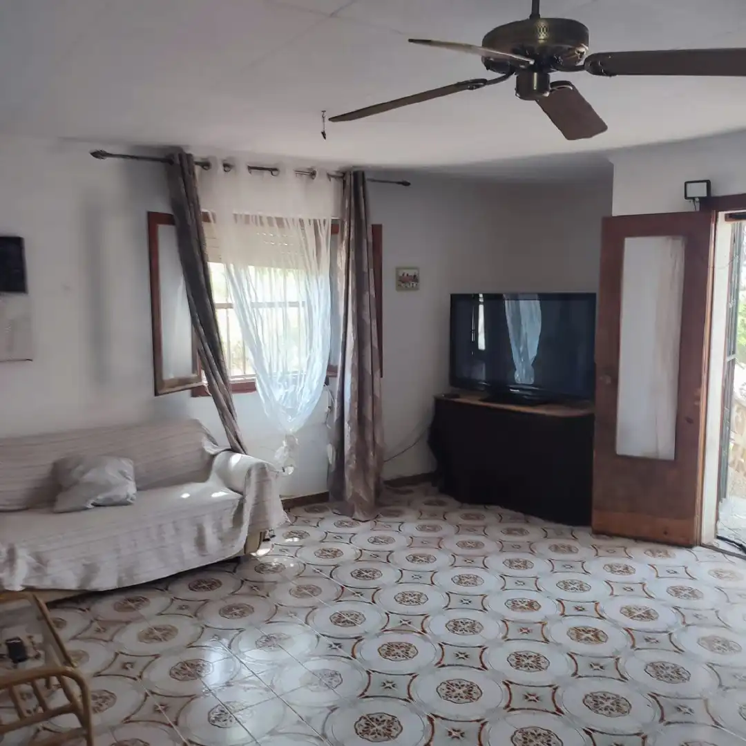 Sala d'estar de Finca rústica en venda en Algorfa amb Jardí privat
