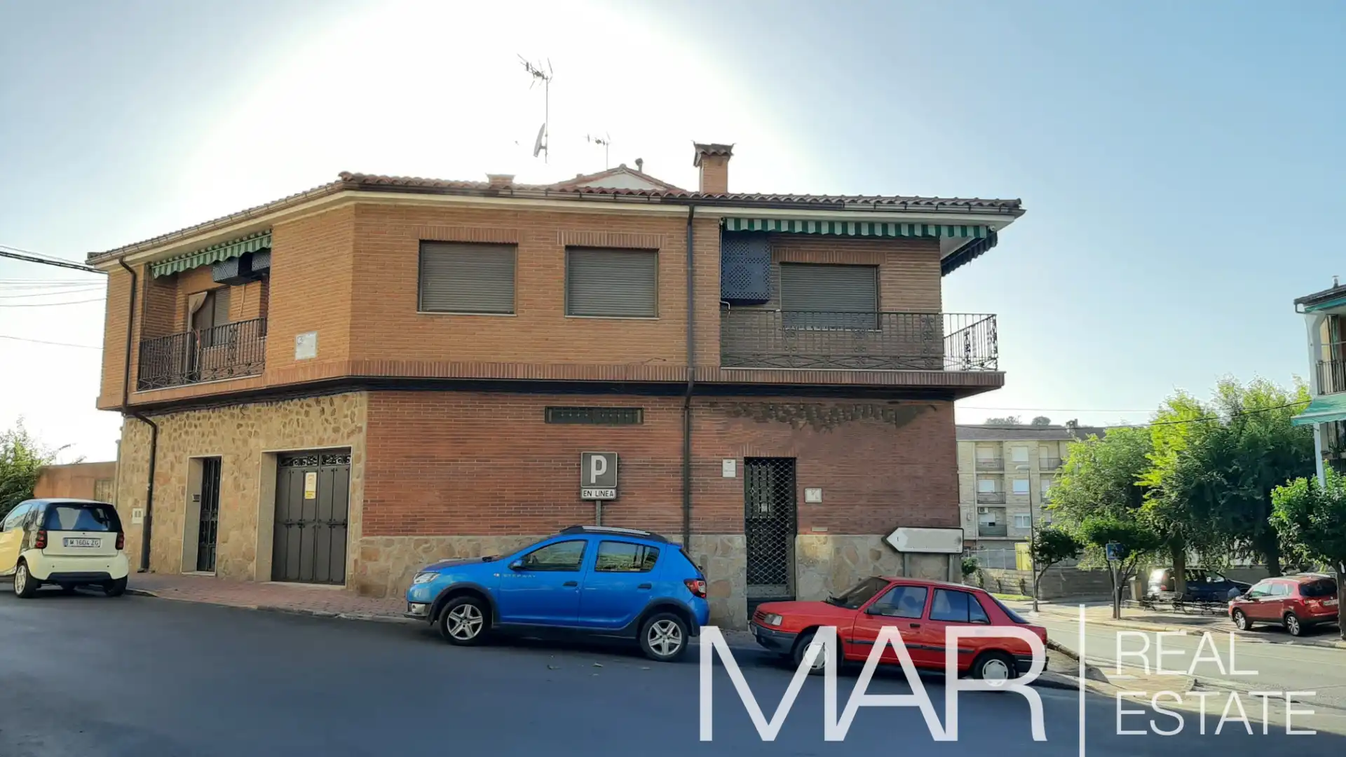 Außenansicht von Büro zur Miete in Candeleda, Ávila