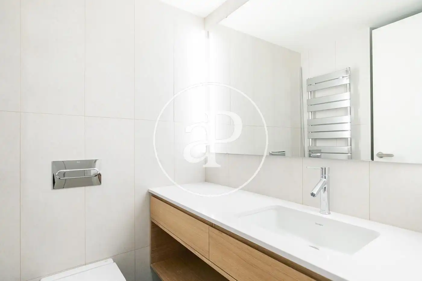 Baño de Dúplex en venta en Barcelona con Aire acondicionado, Calefacción y Terraza