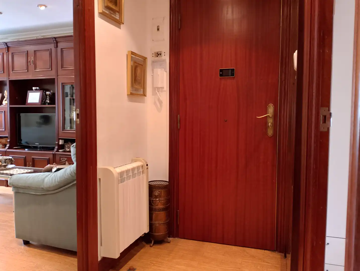 Flat for rent in Donostia - San Sebastián   with Heating, Parquet flooring and Furnished