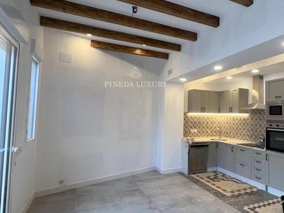 Kitchen of Flat for sale in  Valencia Capital  with Air Conditioner, Heating and Terrace