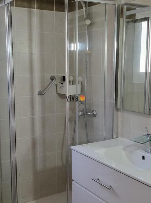 Bathroom of House or chalet for sale in Estepona  with Air Conditioner, Private garden and Terrace