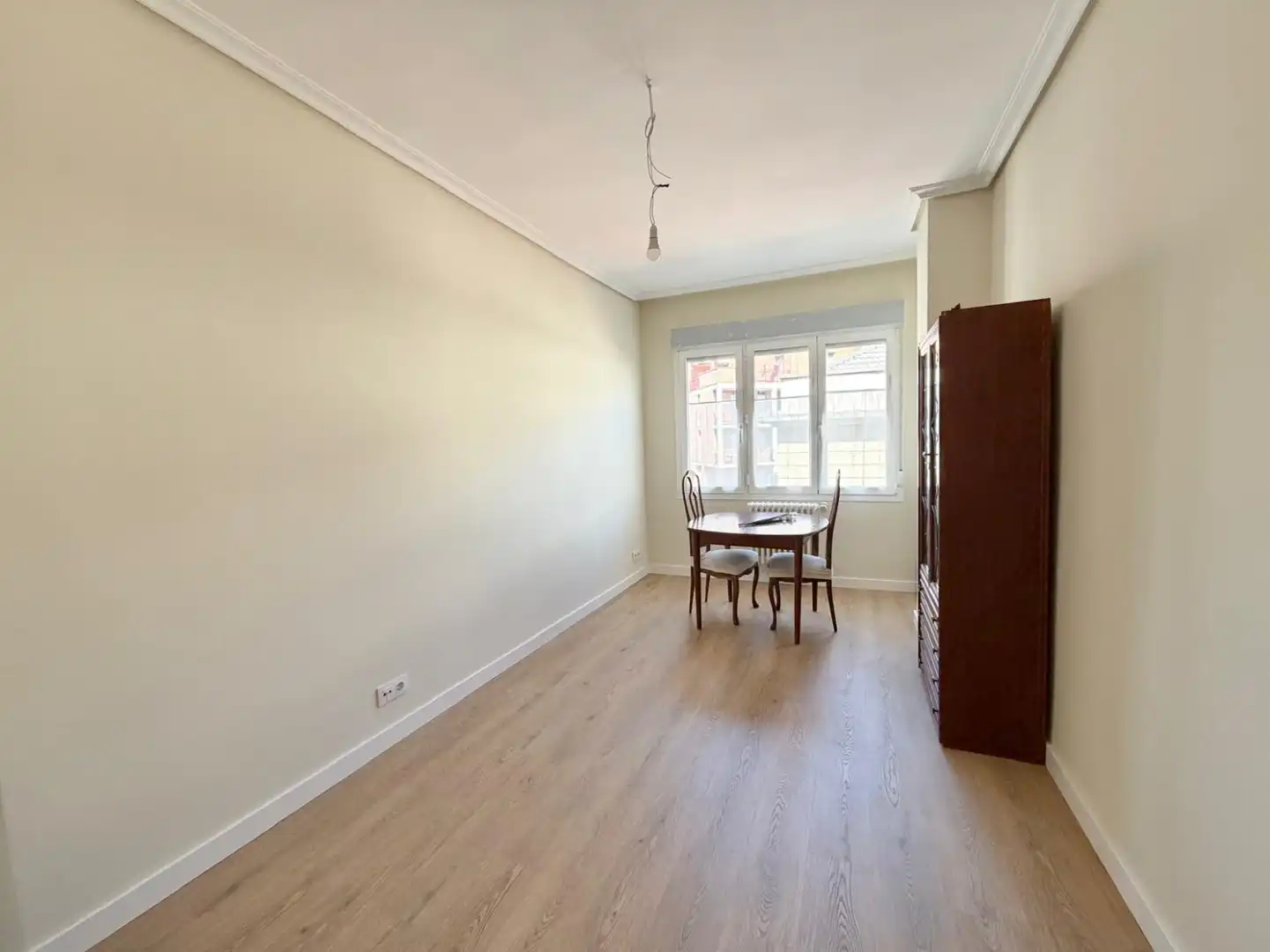 Bedroom of Flat for rent in  Logroño  with Heating, Terrace and Furnished