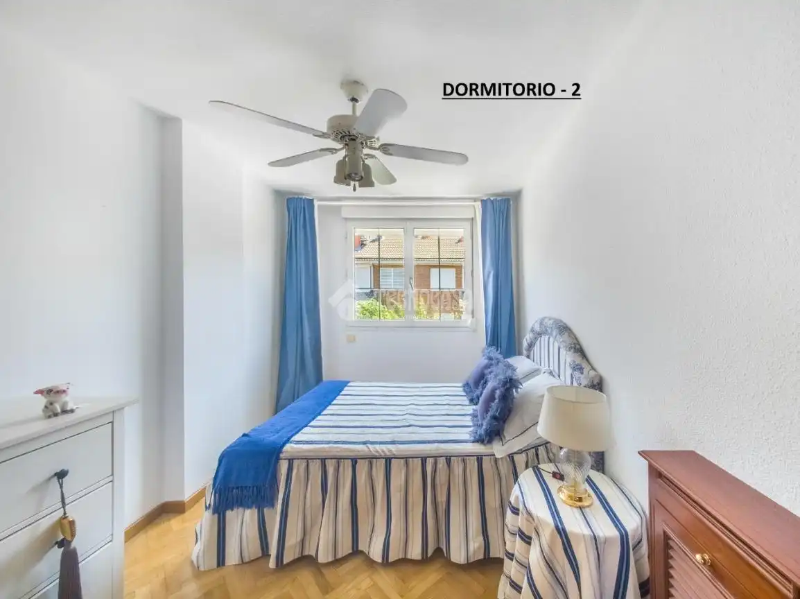 Dormitori de Casa adosada en venda en Leganés amb Aire condicionat, Calefacció i Terrassa