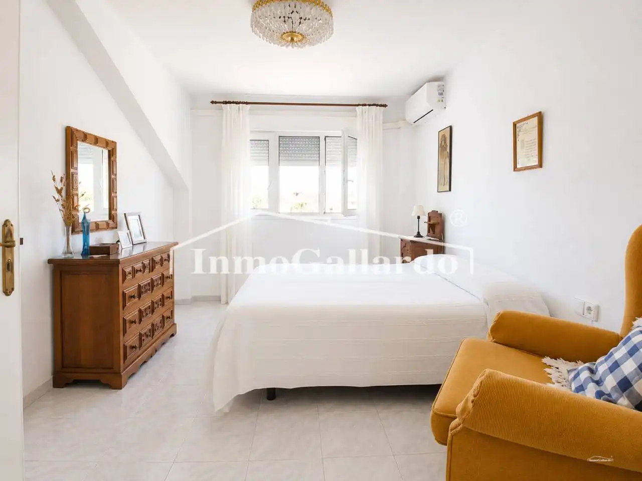 Dormitori de Casa adosada en venda en Málaga amb Aire condicionat, Jardí privat i Terrassa